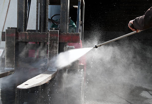 Best Garage Pressure Washing  in Carbonville, UT